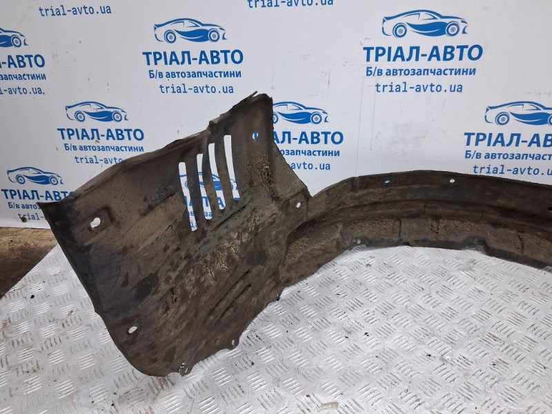 Подкрылок передний левый Pajero Wagon 1999-2006 3 3.2 Дизель 4M41