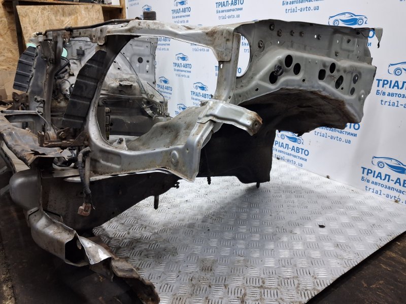 Панель передняя Mitsubishi Pajero Wagon 4 3.2 Дизель 4M41