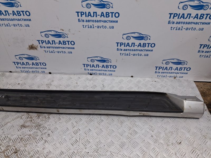 Накладка на подножку левая Mitsubishi Pajero Wagon 4 3.2 Дизель 4M41 Накладка на подножку левая Mitsubishi Pajero Wagon 4 3.2 Дизель 4M41