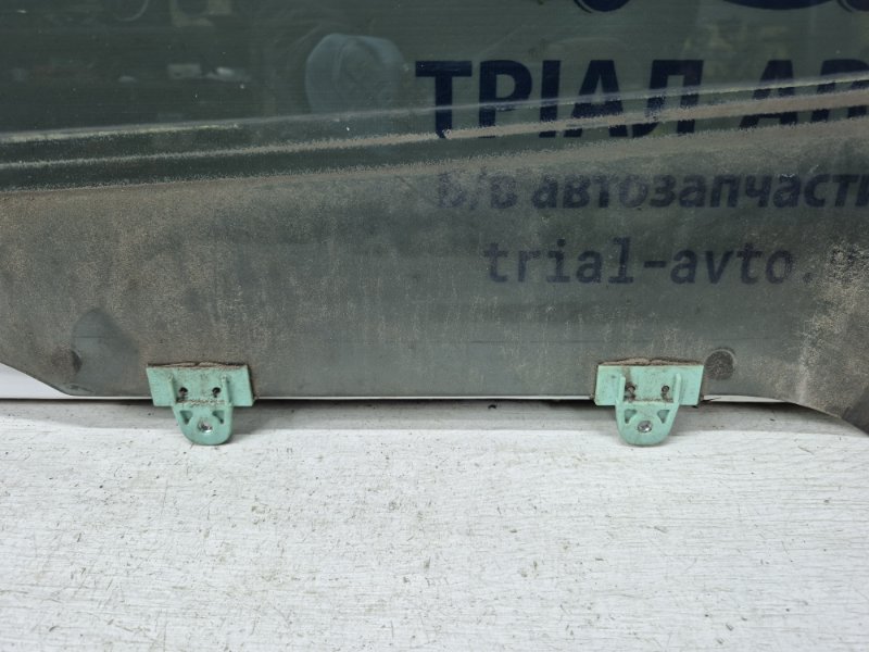 Стекло двери заднее левое Juke 2010-2019 F15 1.6 turbo MR16DDT