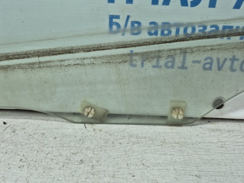 Стекло двери заднее правое Pajero Wagon 1999-2006 3 3.2 Дизель 4M41