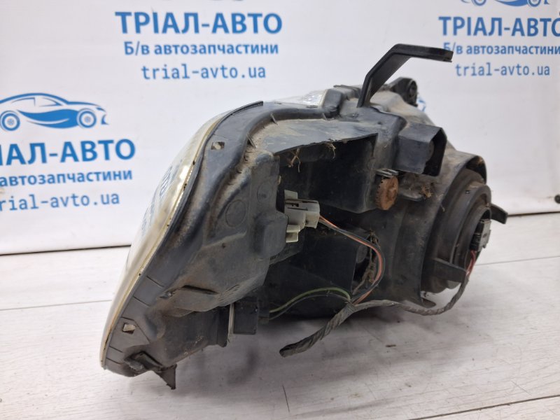 Фара левая галоген Pajero Wagon 1999-2006 3 3.2 Дизель 4M41