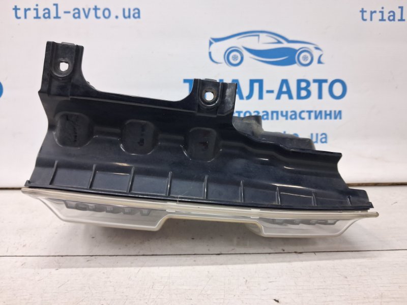 Фонарь задний внешний правый Pajero Wagon 2006-2022 4 3.2 Дизель 4M41