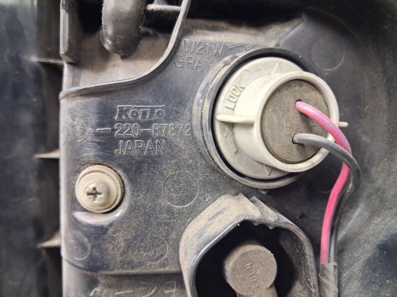 Фонарь задний внешний левый Pajero Wagon 2006-2022 4 3.2 Дизель 4M41 Фонарь задний внешний левый Pajero Wagon 2006-2022 4 3.2 Дизель 4M41