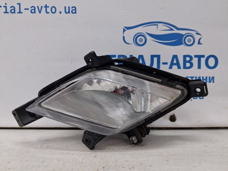 Фара противотуманная левая SsangYong Korando 2010-2019 C200 2.0 diesel D20Dt 8320134001 Б/У