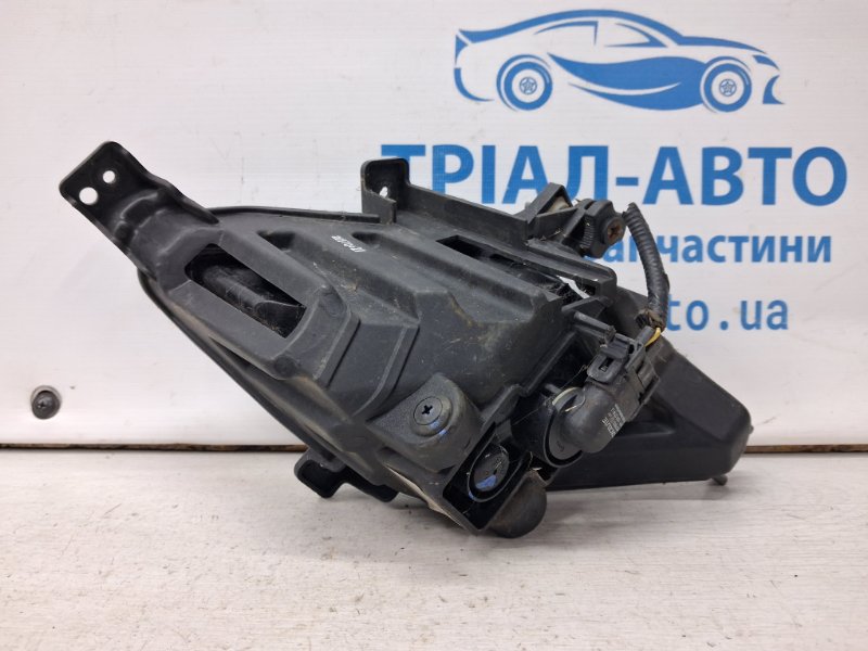Фара противотуманная левая Korando 2010-2019 C200 2.0 diesel D20Dt