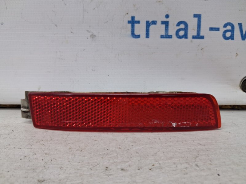 Катафот левый Nissan Juke 2010-2019 F15 1.6 turbo MR16DDT 265655C000 Б/У