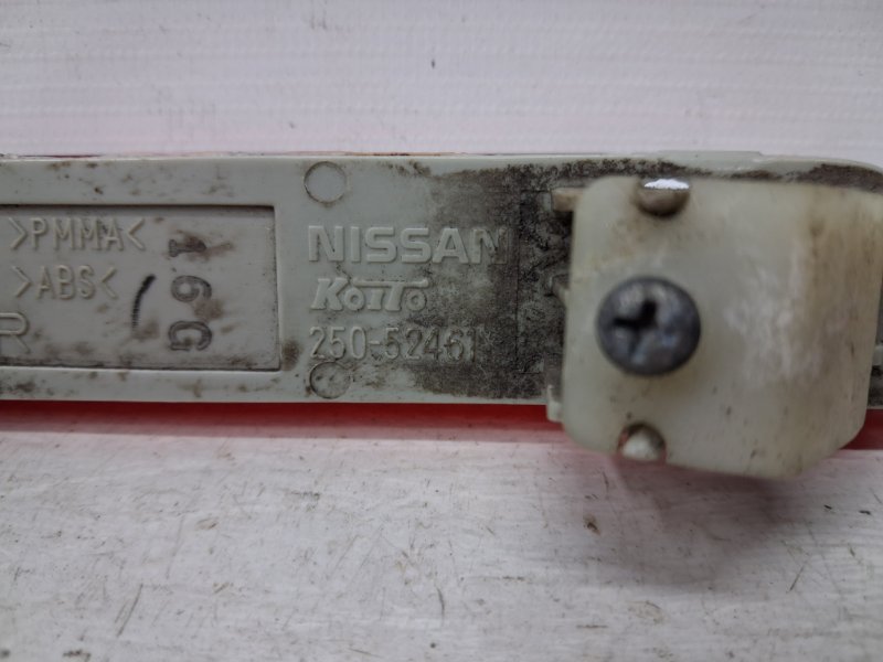 Катафот правый Nissan Juke F15 1.6 turbo MR16DDT Катафот правый Nissan Juke F15 1.6 turbo MR16DDT