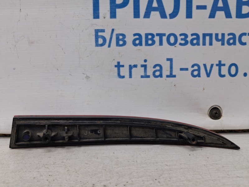 Катафот левый Korando 2010-2019 C200 2.0 diesel D20Dt