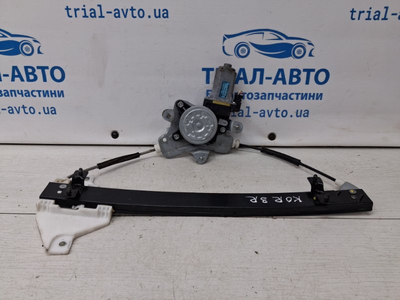 Запчасть стеклоподъемник задний правый SsangYong Korando 2010-2019 C200 2.0 diesel D20Dt 98840CZ010 Б/У Стеклоподъемник задний правый SsangYong Korando 2010-2019 C200 2.0 diesel D20Dt 98840CZ010 Б/У