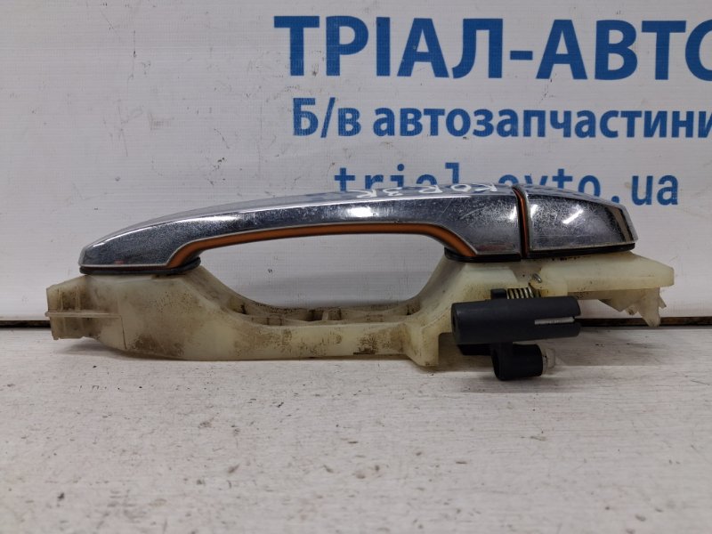 Ручка двери внешняя задняя правая Korando 2010-2019 C200 2.0 diesel D20Dt
