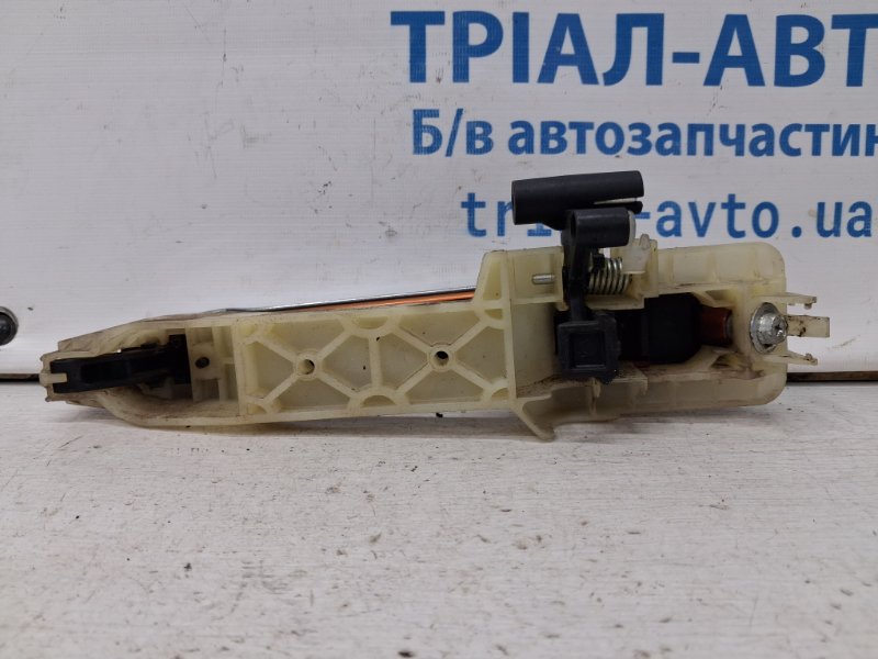 Ручка двери внешняя задняя правая SsangYong Korando C200 2.0 diesel D20Dt