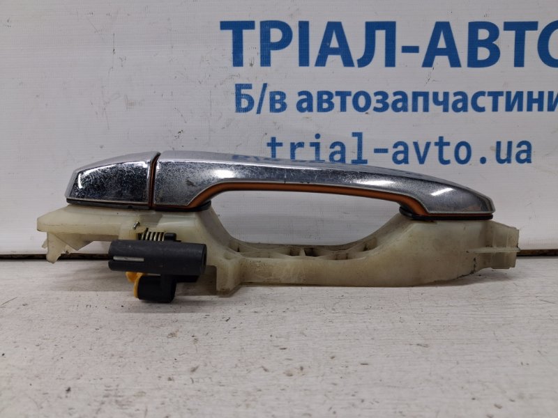 Ручка двери внешняя задняя левая Korando 2010-2019 C200 2.0 diesel D20Dt