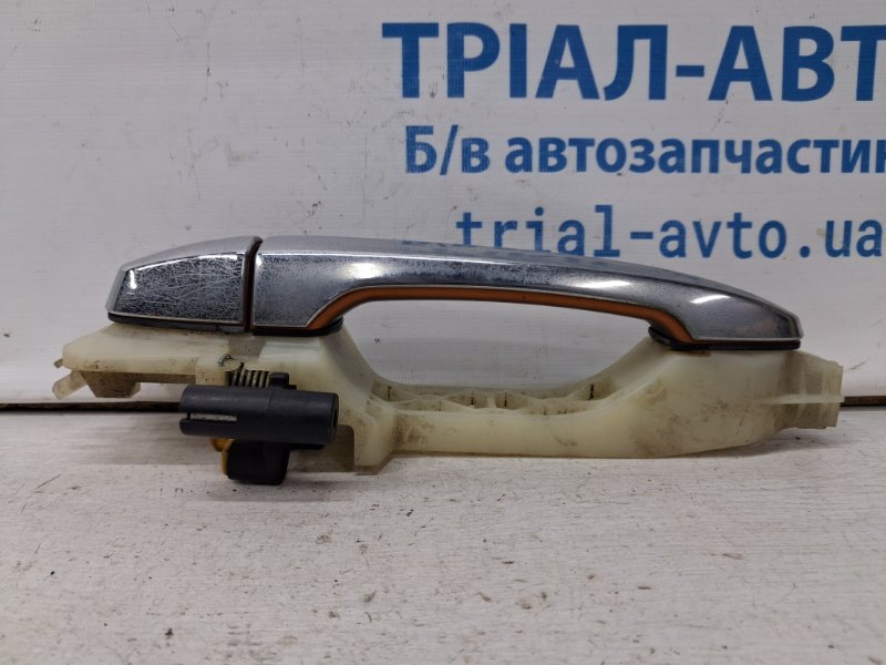 Ручка двери внешняя передняя левая Korando 2010-2019 C200 2.0 diesel D20Dt