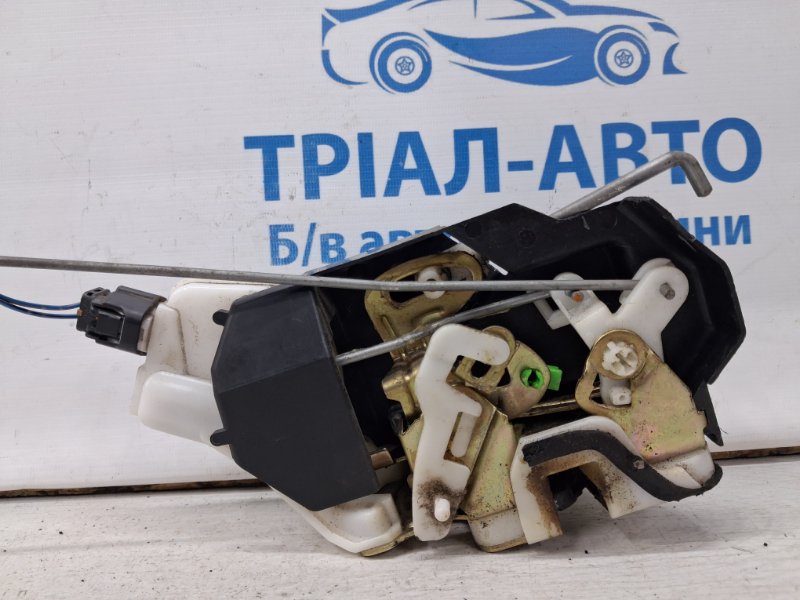 Замок двери задний правый Pajero Wagon 1999-2006 3 3.2 Дизель 4M41