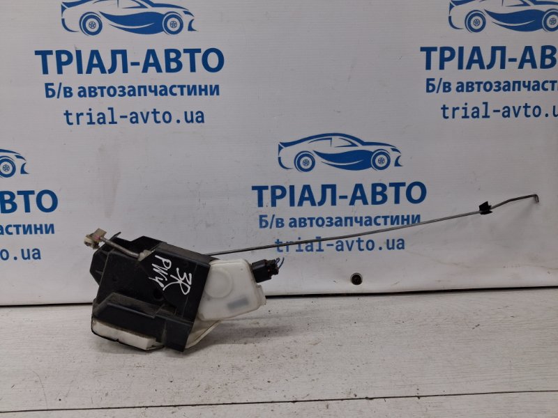 Замок двери задний правый Mitsubishi Pajero Wagon 2006-2022 4 3.2 Дизель 4M41 5745A128 Б/У