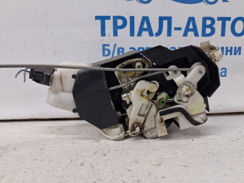 Замок двери задний правый Pajero Wagon 2006-2022 4 3.2 Дизель 4M41