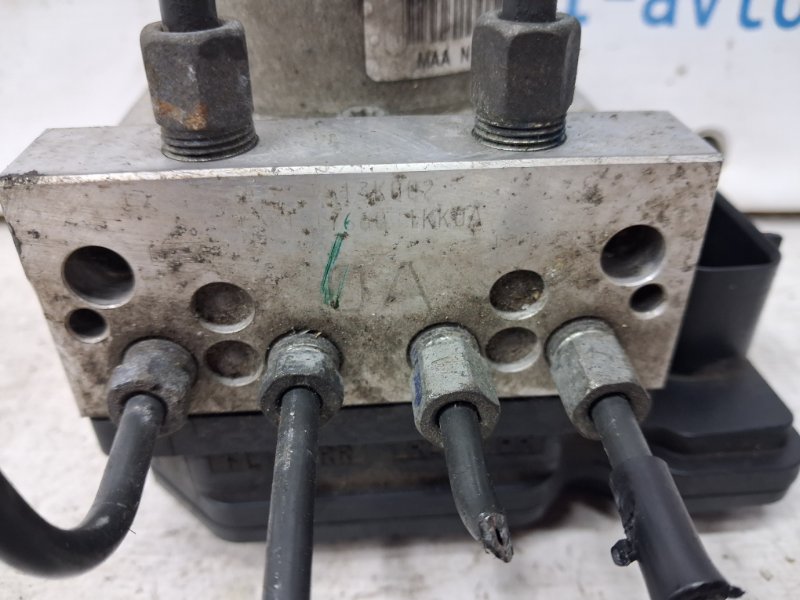 Блок abs Juke 2010-2019 F15 1.6 turbo MR16DDT
