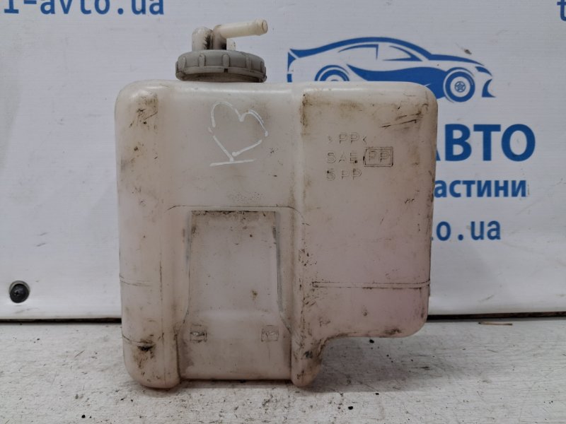 Бачок радиатора (расширительный) Pajero Wagon 1999-2006 3 3.2 Дизель 4M41 Бачок радиатора (расширительный) Pajero Wagon 1999-2006 3 3.2 Дизель 4M41