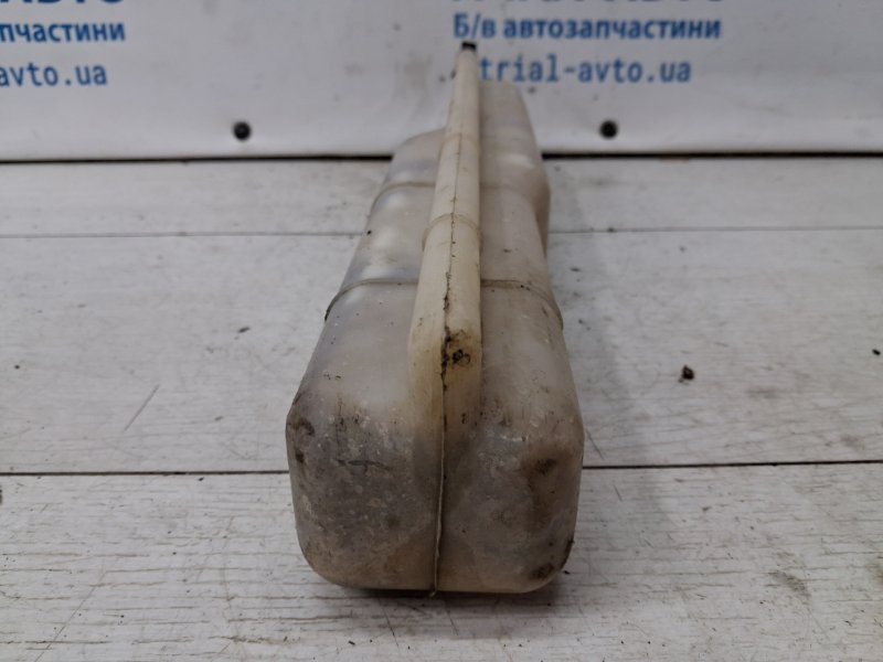 Бачок радиатора (расширительный) Outlander 2003-2006 cu 2.4 бензин 4G69 Бачок радиатора (расширительный) Outlander 2003-2006 cu 2.4 бензин 4G69