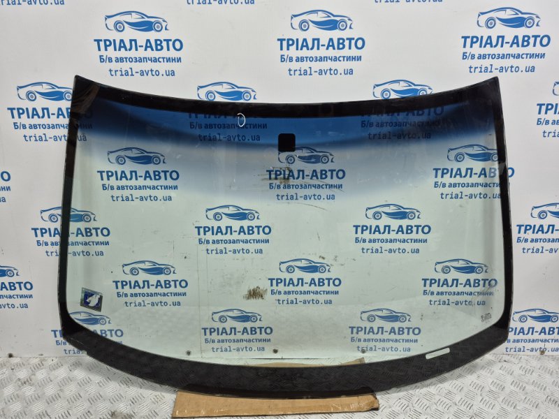 Стекло лобовое Mitsubishi Outlander 2003-2006 cu 2.4 бензин 4G69 MN126568 Б/У