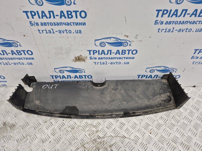 Воздуховод Outlander 2003-2006 cu 2.4 бензин 4G69