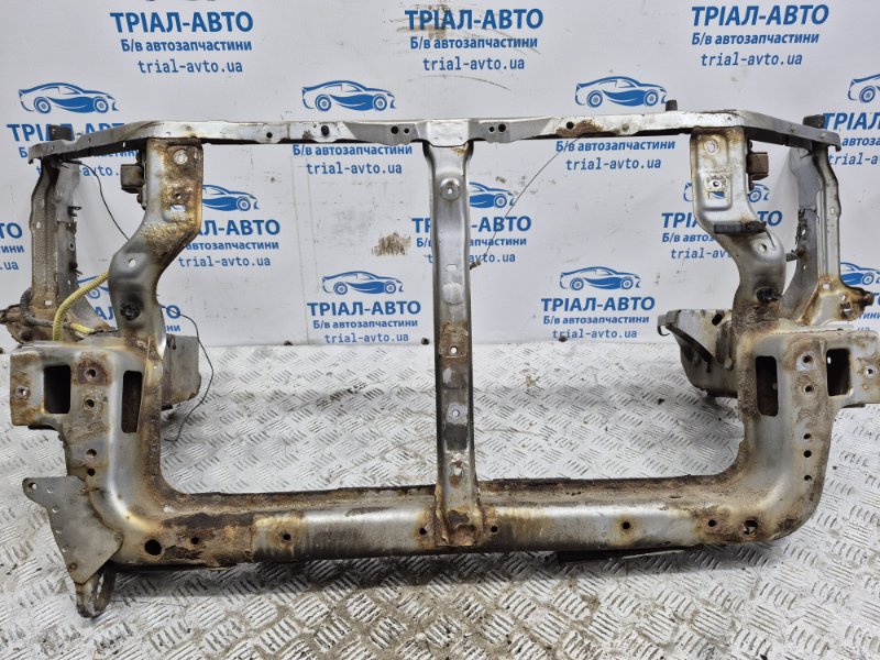 Панель передняя Outlander 2003-2006 cu 2.4 бензин 4G69