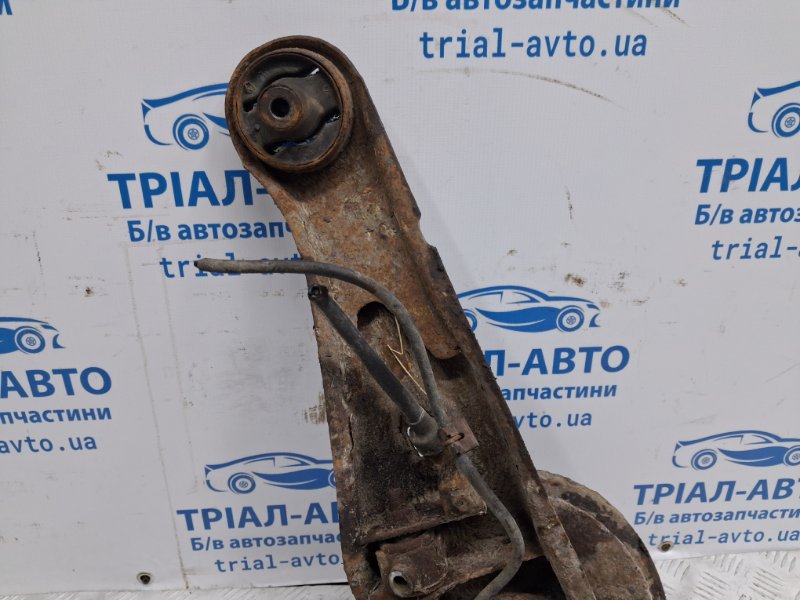 Рычаг задней подвески продольный левый Outlander 2003-2006 cu 2.4 бензин 4G69
