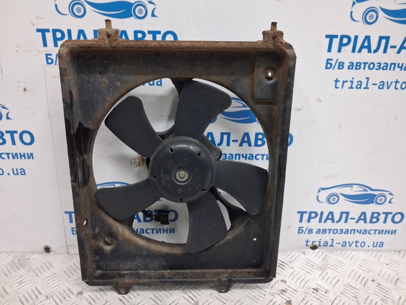 Диффузор с вентилятором радиатора Outlander 2003-2006 cu 2.4 бензин 4G69