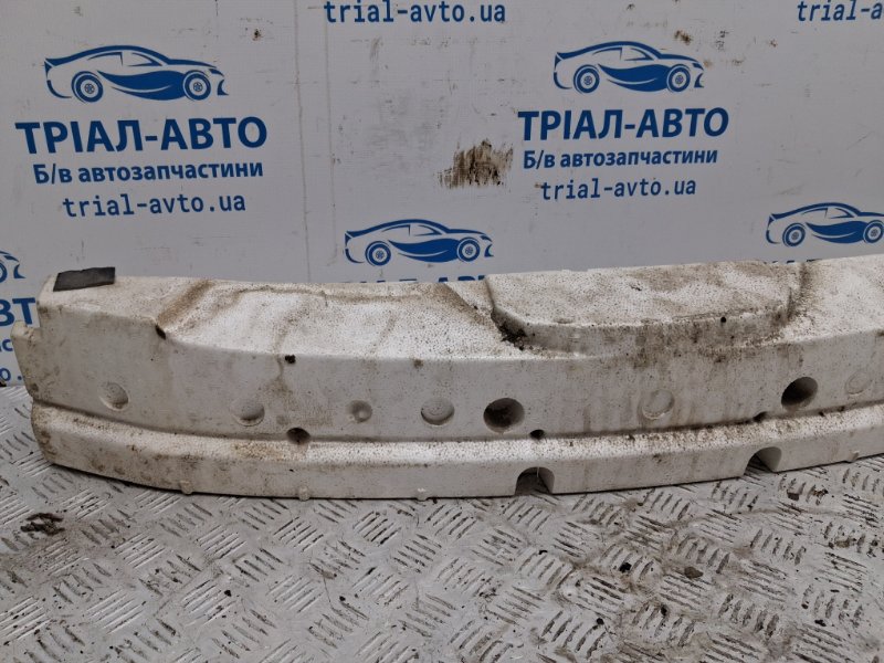 Абсорбер переднего бампера Outlander 2003-2006 cu 2.4 бензин 4G69