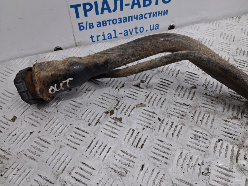 Горловина заливная Outlander 2003-2006 cu 2.4 бензин 4G69 Горловина заливная Outlander 2003-2006 cu 2.4 бензин 4G69