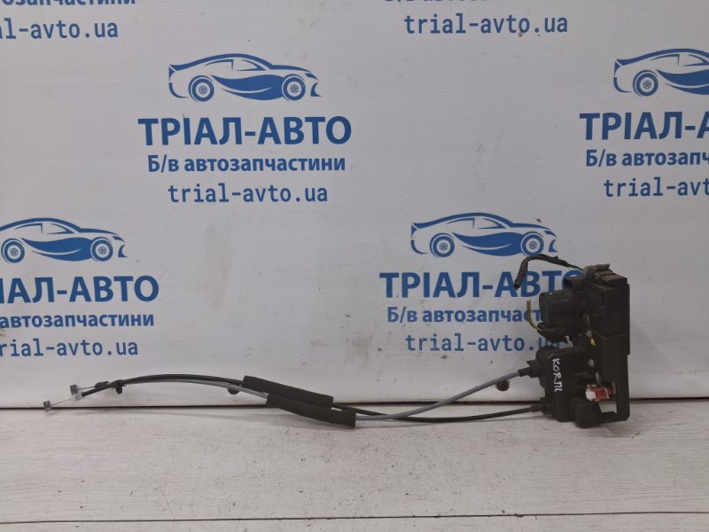 Замок двери передний левый SsangYong Korando 2010-2019 C200 2.0 diesel D20Dt 7121034001 Б/У