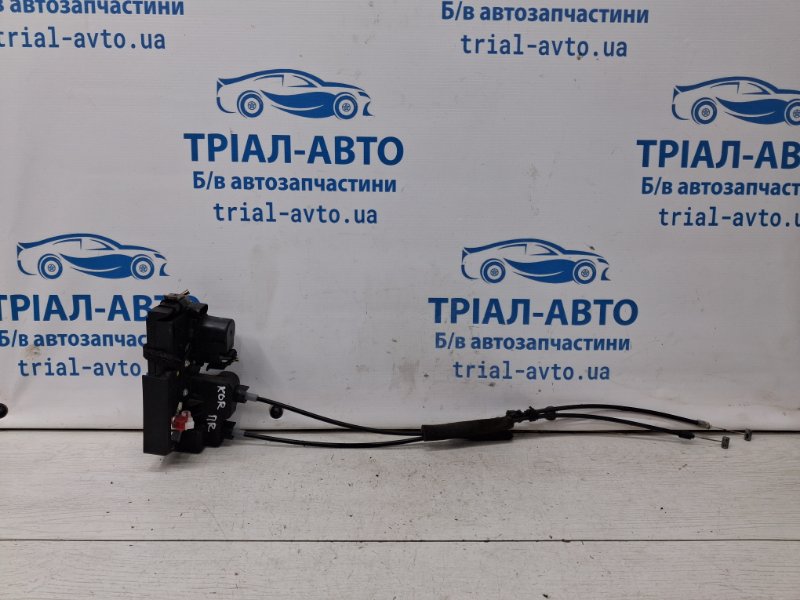 Замок двери передний правый SsangYong Korando 2010-2019 C200 2.0 diesel D20Dt 7122034021 Б/У