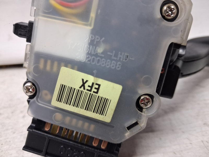 Переключатель подрулевой левый(поворотники) Korando 2010-2019 C200 2.0 diesel D20Dt