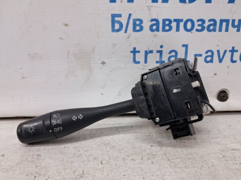 Переключатель подрулевой левый(поворотники) Mitsubishi Pajero Wagon 1999-2006 3 3.2 Дизель 4M41 8614A001 Б/У