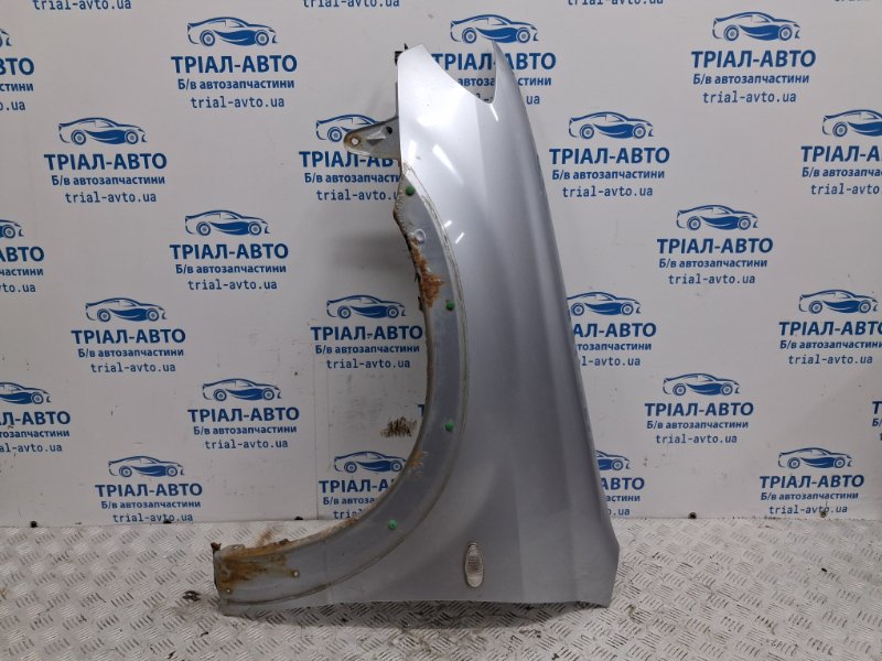 Крыло переднее левое Outlander 2003-2006 cu 2.4 бензин 4G69