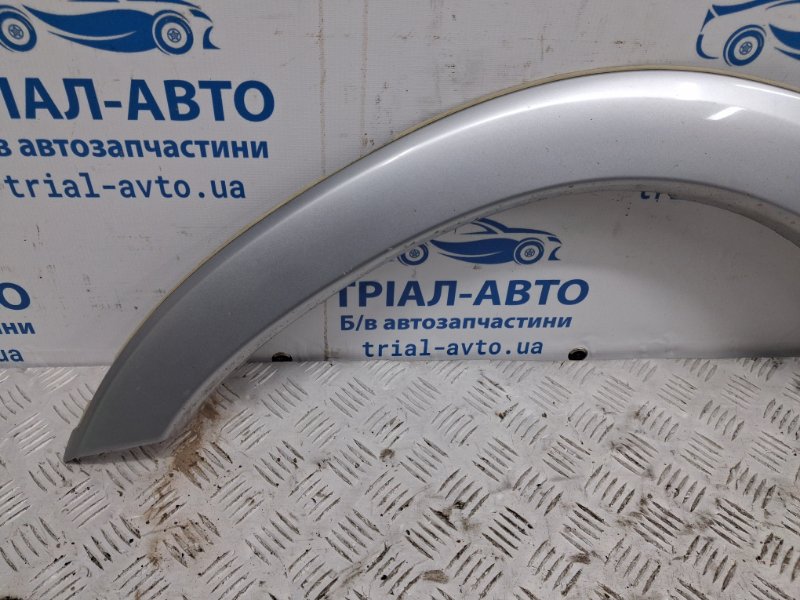 Накладка крыла передняя левая Outlander 2003-2006 cu 2.4 бензин 4G69 Накладка крыла передняя левая Outlander 2003-2006 cu 2.4 бензин 4G69