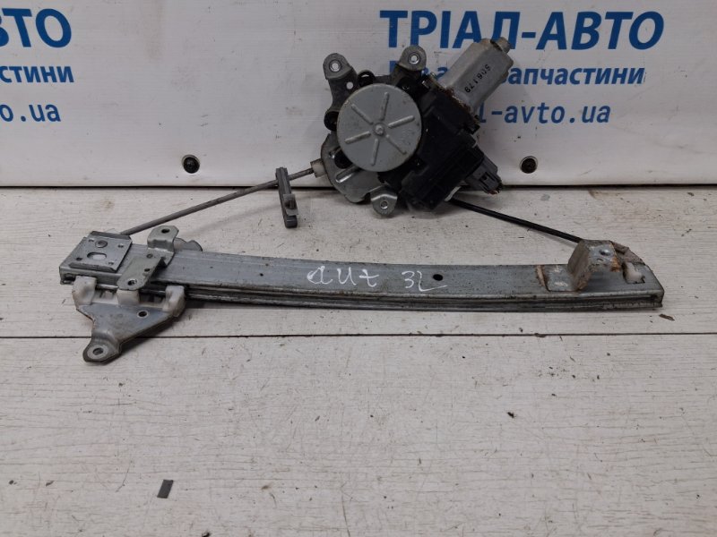 Запчасть стеклоподъемник задний левый Mitsubishi Outlander 2003-2006 cu 2.4 бензин 4G69 MR573879 Б/У Стеклоподъемник задний левый Mitsubishi Outlander 2003-2006 cu 2.4 бензин 4G69 MR573879 Б/У