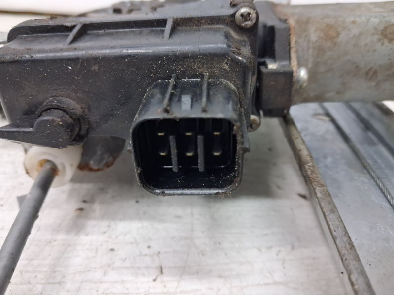 Стеклоподъемник передний правый Mitsubishi Outlander cu 2.4 бензин 4G69 Стеклоподъемник передний правый Mitsubishi Outlander cu 2.4 бензин 4G69