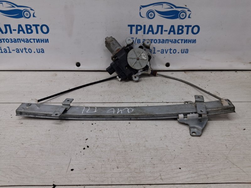 Стеклоподъемник передний левый Mitsubishi Outlander 2003-2006 cu 2.4 бензин 4G69 MR573877 Б/У