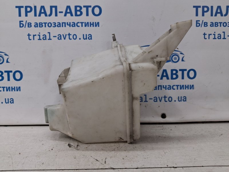 Бачок омывателя Nissan Juke 2010-2019 F15 1.6 turbo MR16DDT 289101KA0B Б/У