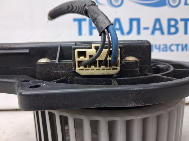 Моторчик печки Outlander 2003-2006 cu 2.4 бензин 4G69