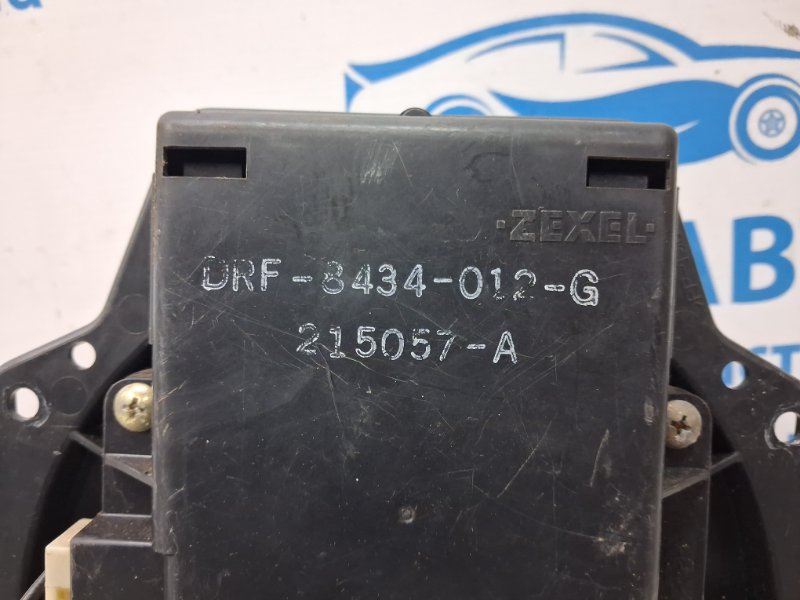 Моторчик печки Outlander 2003-2006 cu 2.4 бензин 4G69