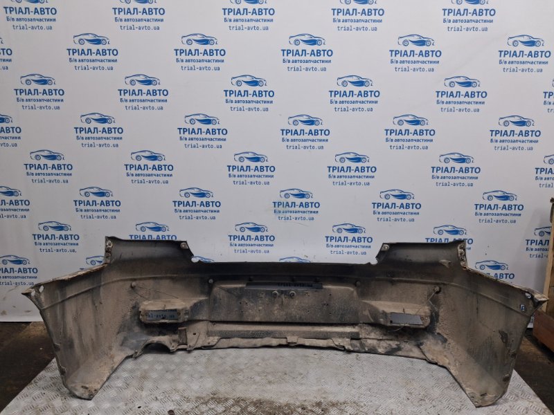 Бампер задний Outlander 2003-2006 cu 2.4 бензин 4G69 Бампер задний Outlander 2003-2006 cu 2.4 бензин 4G69