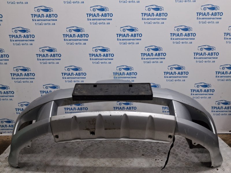 Бампер передний Outlander 2003-2006 cu 2.4 бензин 4G69