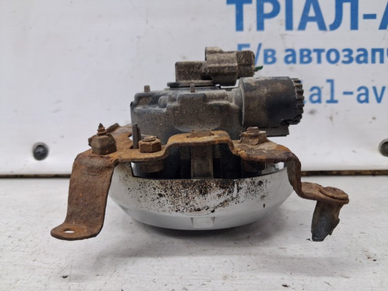 Фара противотуманная правая Outlander 2003-2006 cu 2.4 бензин 4G69