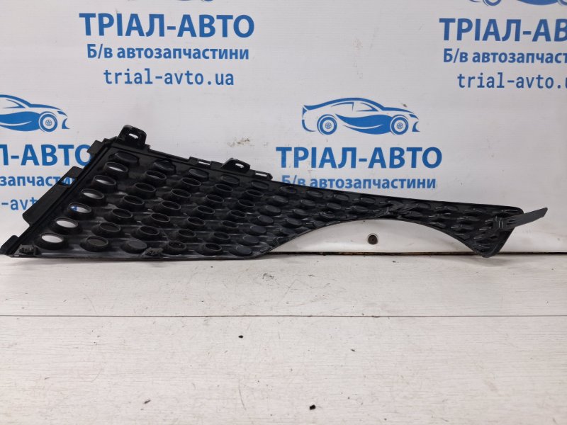 Решетка переднего бампера правая Juke 2010-2019 F15 1.6 turbo MR16DDT