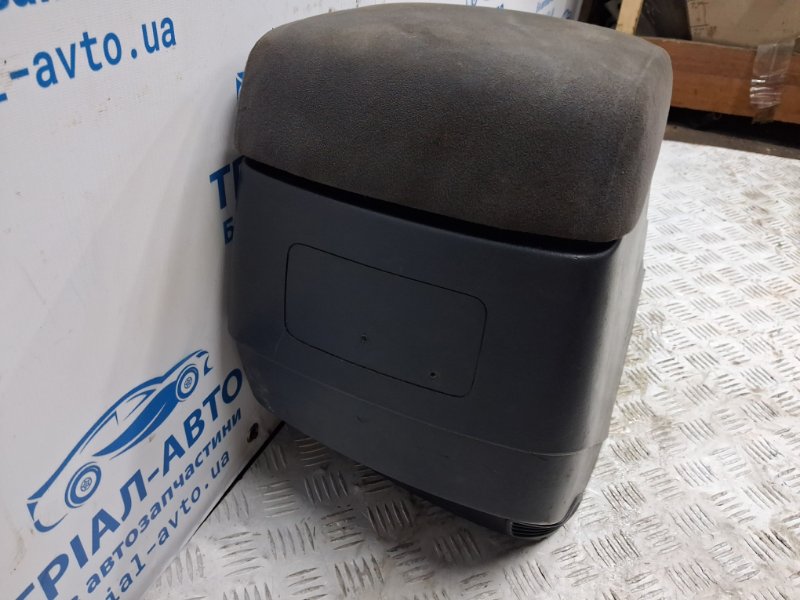 Подлокотник Pajero Wagon 2006-2022 4 3.2 Дизель 4M41