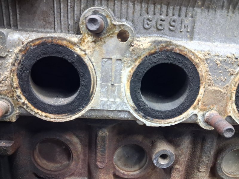 Двигатель Outlander 2003-2006 cu 2.4 бензин 4G69