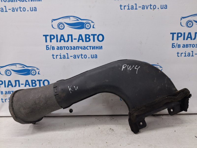 Запчасть воздухозаборник Mitsubishi Pajero Wagon 2006-2022 4 3.2 Дизель 4M41 MR404731 Б/У Воздухозаборник Mitsubishi Pajero Wagon 2006-2022 4 3.2 Дизель 4M41 MR404731 Б/У